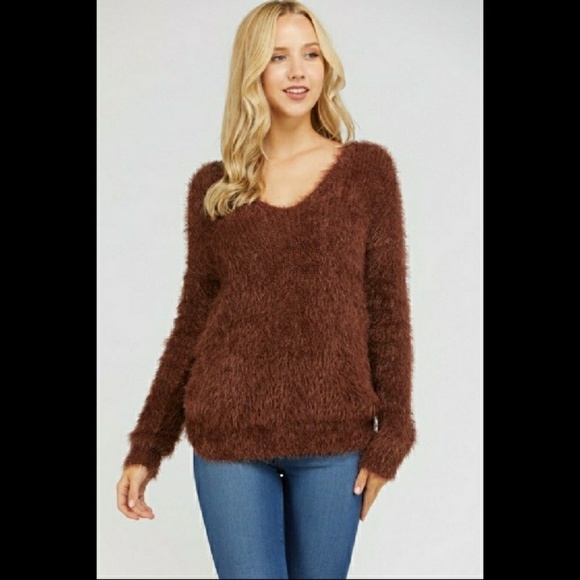 🔥SALE!🔥LAST 1!💥💥FUZZY TWISTBACK SWEATER 💥 - Picture 2 of 3